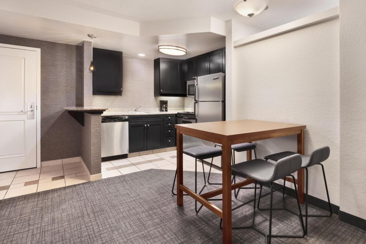 Residence Inn By Marriott Daytona Beach Speedway/Airport Buitenkant foto